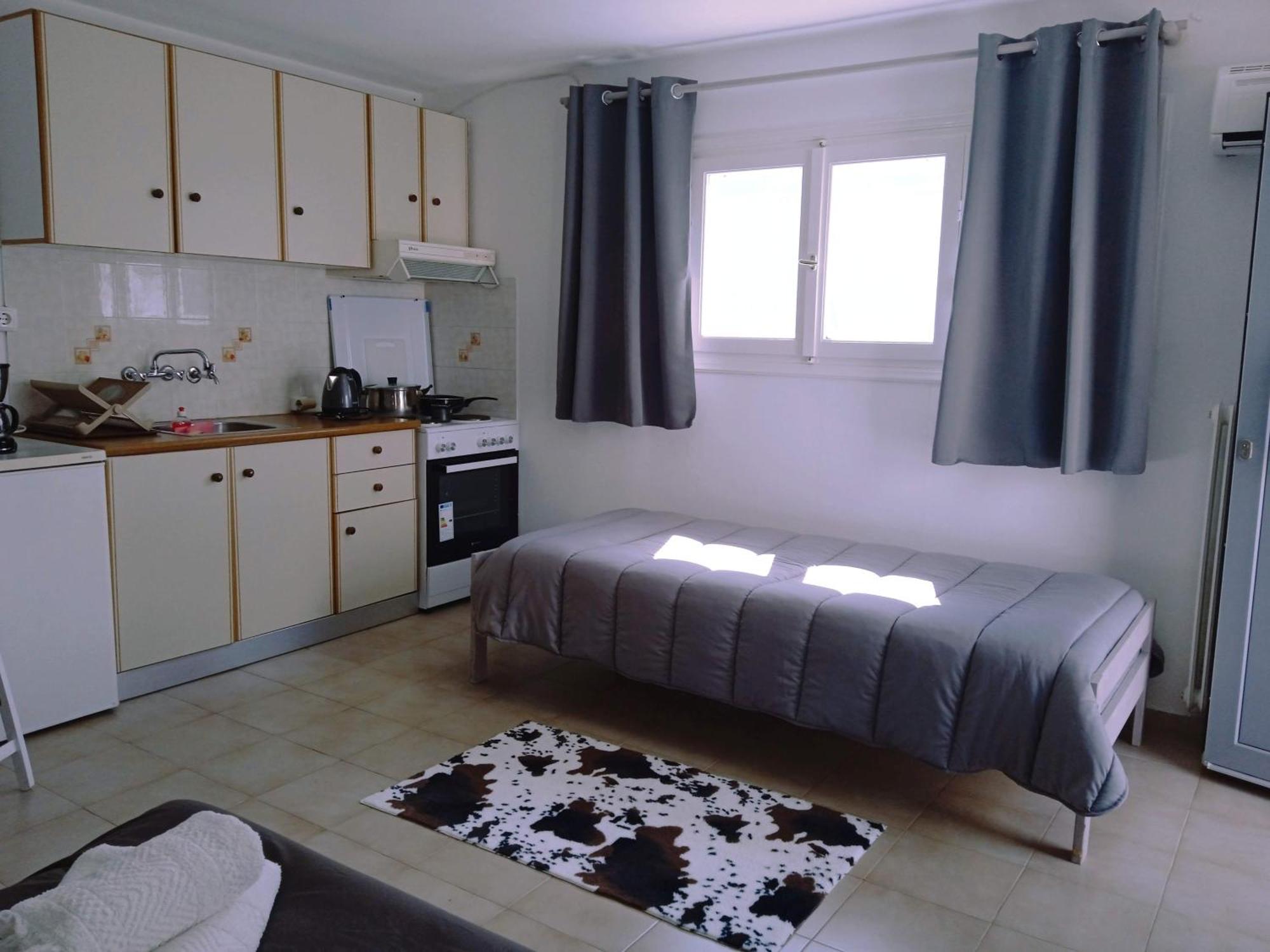 Andros Lighthouse Apartments Mesaria  ภายนอก รูปภาพ